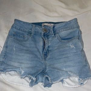 SO light washed jean shorts